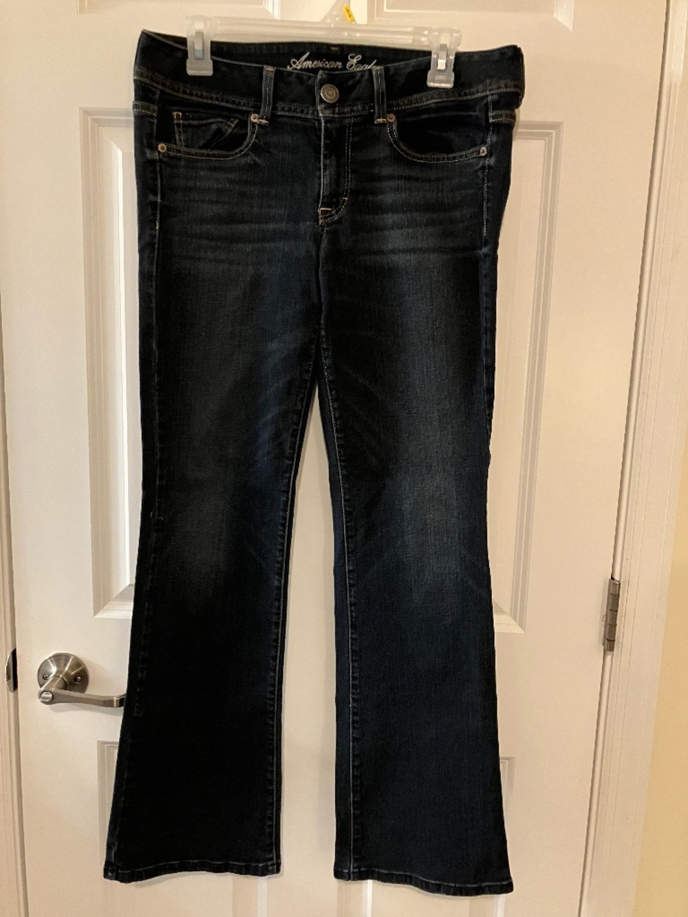 American Eagle size 8 original boot cut dark stretch jeans